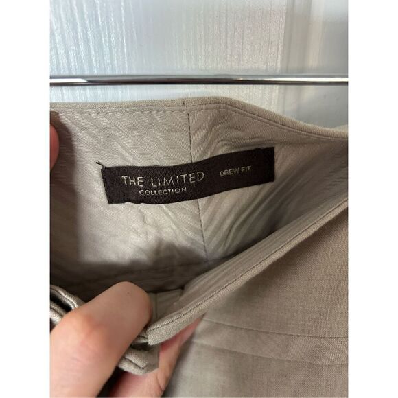 The limited tan suit jacket size 4 and pants size 6 - Picture 5 of 7